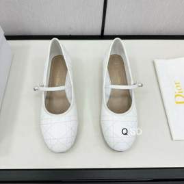 Picture of Dior Shoes _SKUDiorsz35-403CMSD10043721